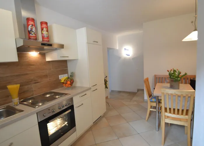 Haus Salvenmoser 홈스테이 왈츠시