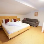 Haus Salvenmoser Δωμάτια σε οικογενειακή κατοικία *